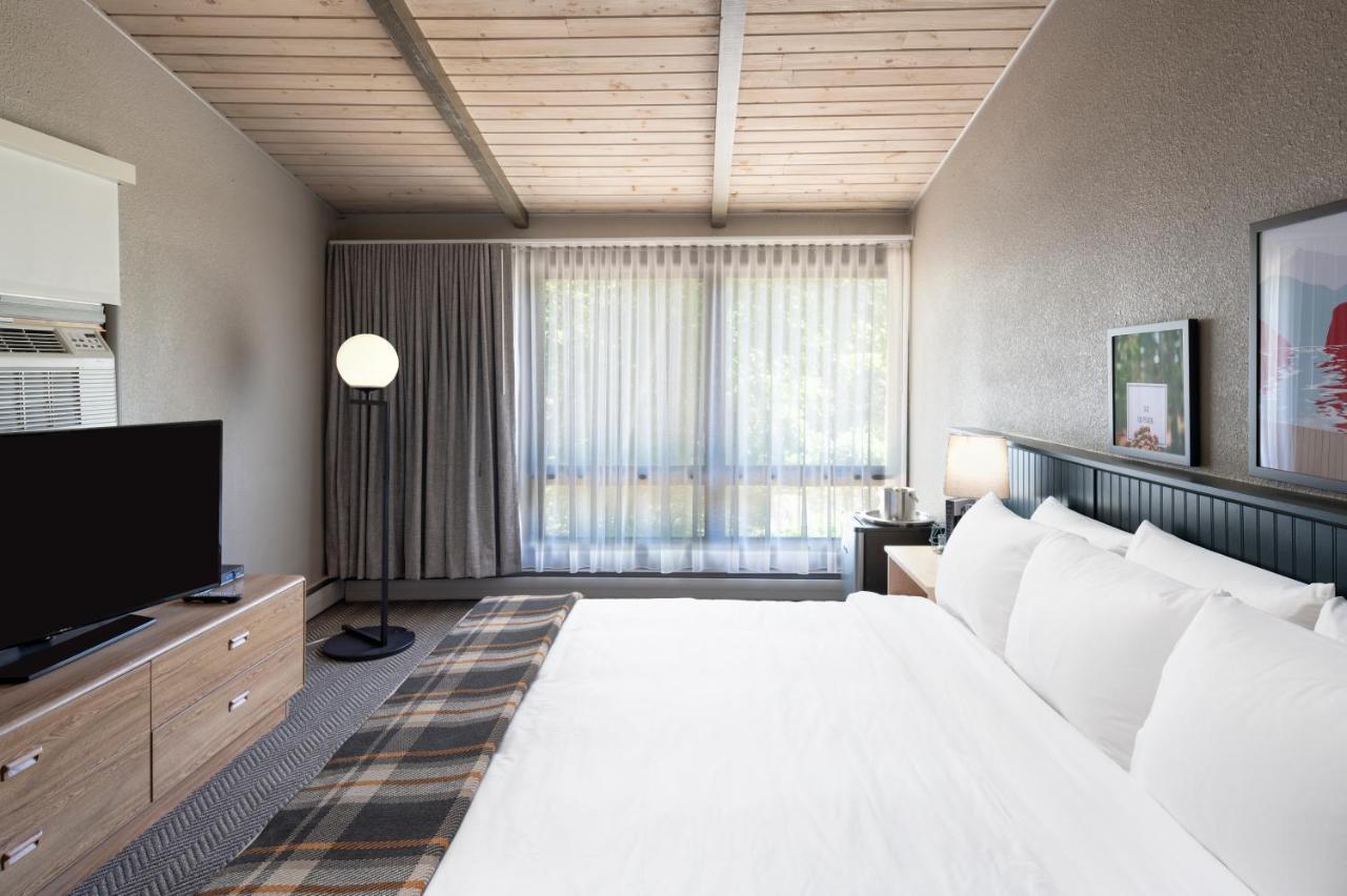 รอร์ริง บรูค แรนช์ แอนด์ รีสอร์ต Hotel เลคจอร์จ ภายนอก รูปภาพ