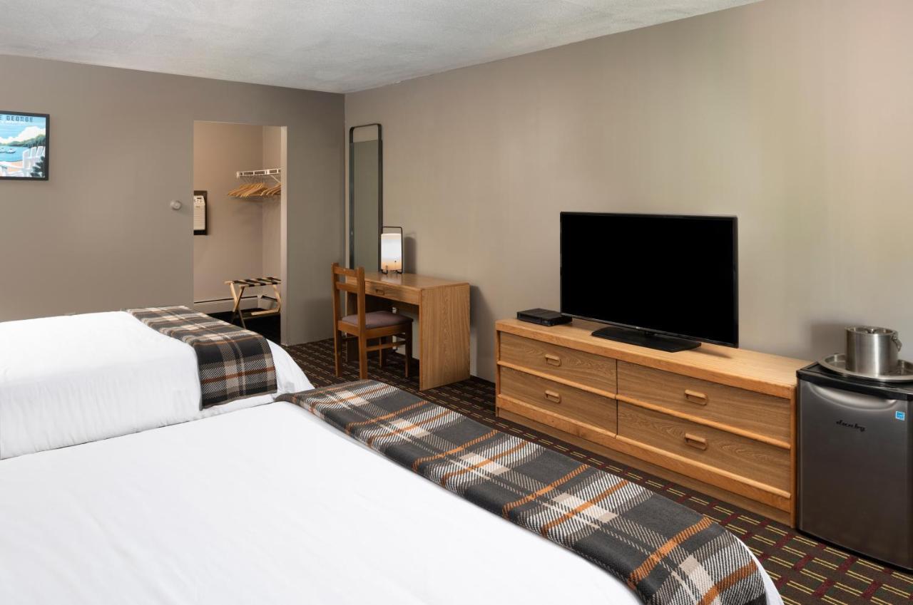 รอร์ริง บรูค แรนช์ แอนด์ รีสอร์ต Hotel เลคจอร์จ ภายนอก รูปภาพ